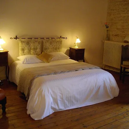 Vivre Nature Au Chateau Bed & Breakfast