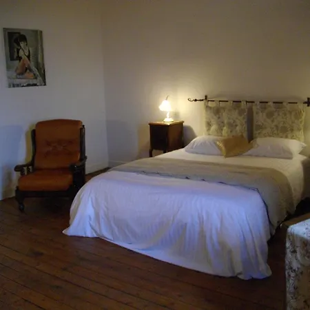 Vivre Nature Au Chateau Bed & Breakfast