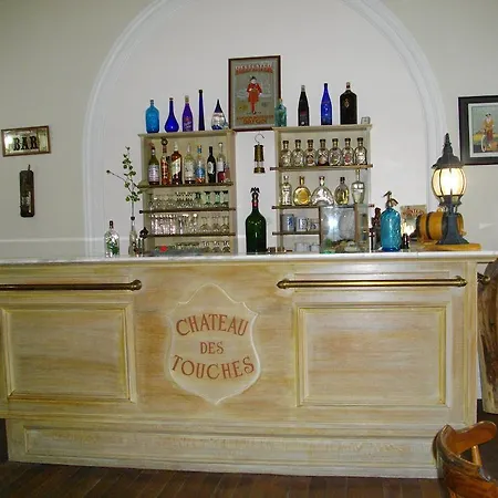 Vivre Nature Au Chateau Bed & Breakfast Poitiers