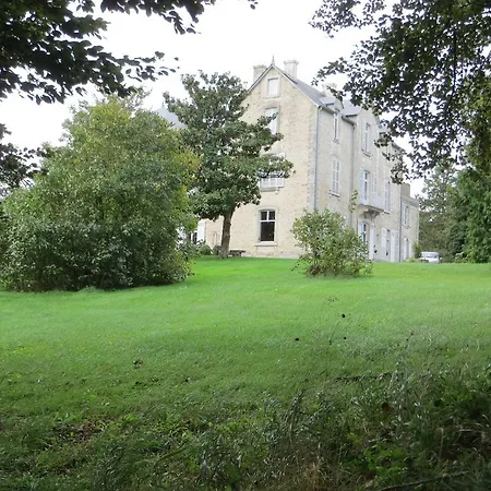 Vivre Nature Au Chateau Bed & Breakfast *