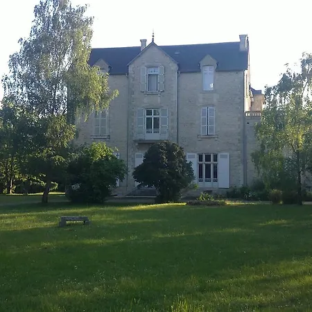 Vivre Nature Au Chateau Bed & Breakfast *