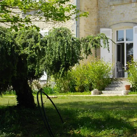Bed & Breakfast Vivre Nature Au Chateau Poitiers